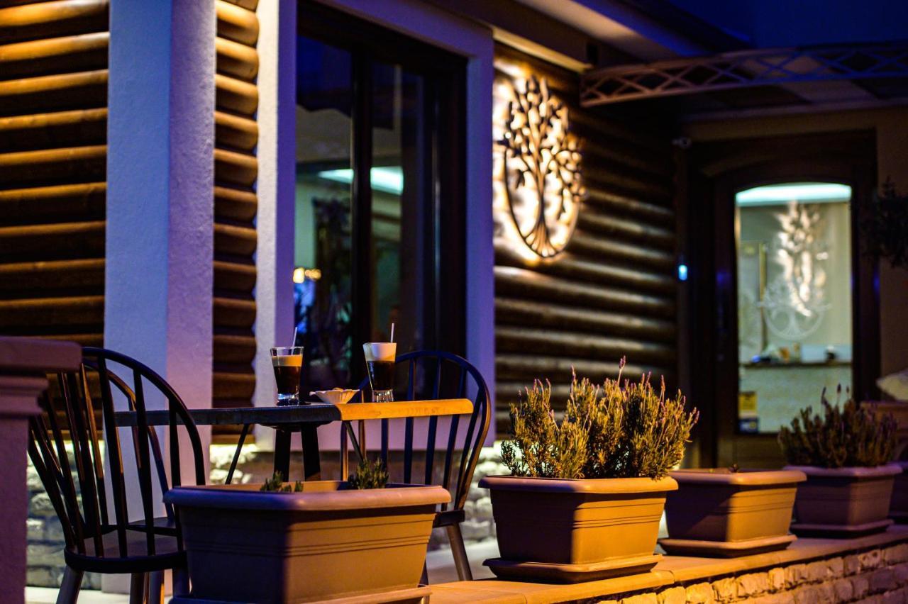 Albero Hotel Perama  Zewnętrze zdjęcie