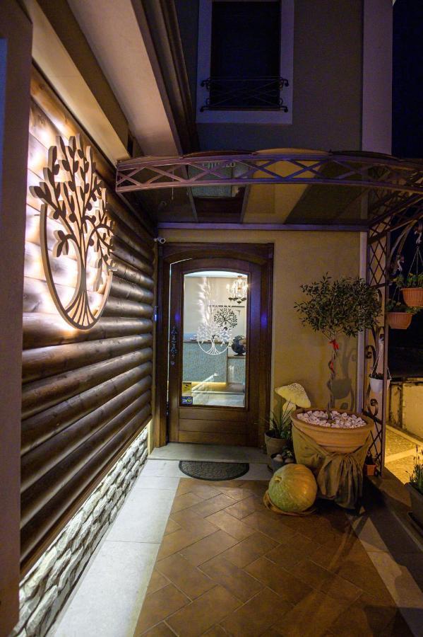 Albero Hotel Perama  Zewnętrze zdjęcie