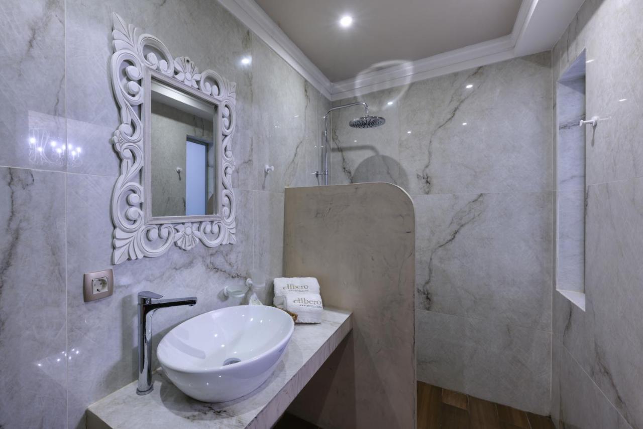 Albero Hotel Perama  Zewnętrze zdjęcie