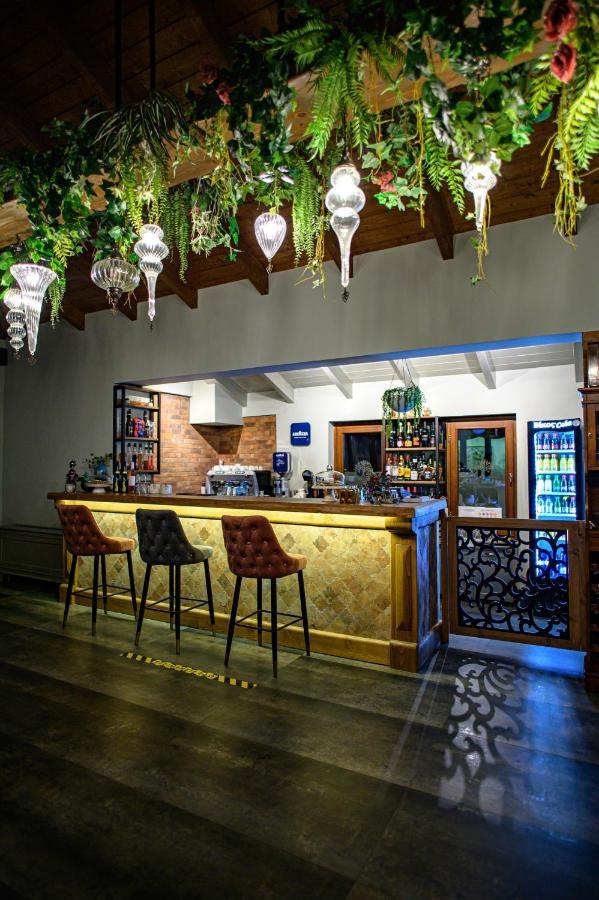 Albero Hotel Perama  Zewnętrze zdjęcie