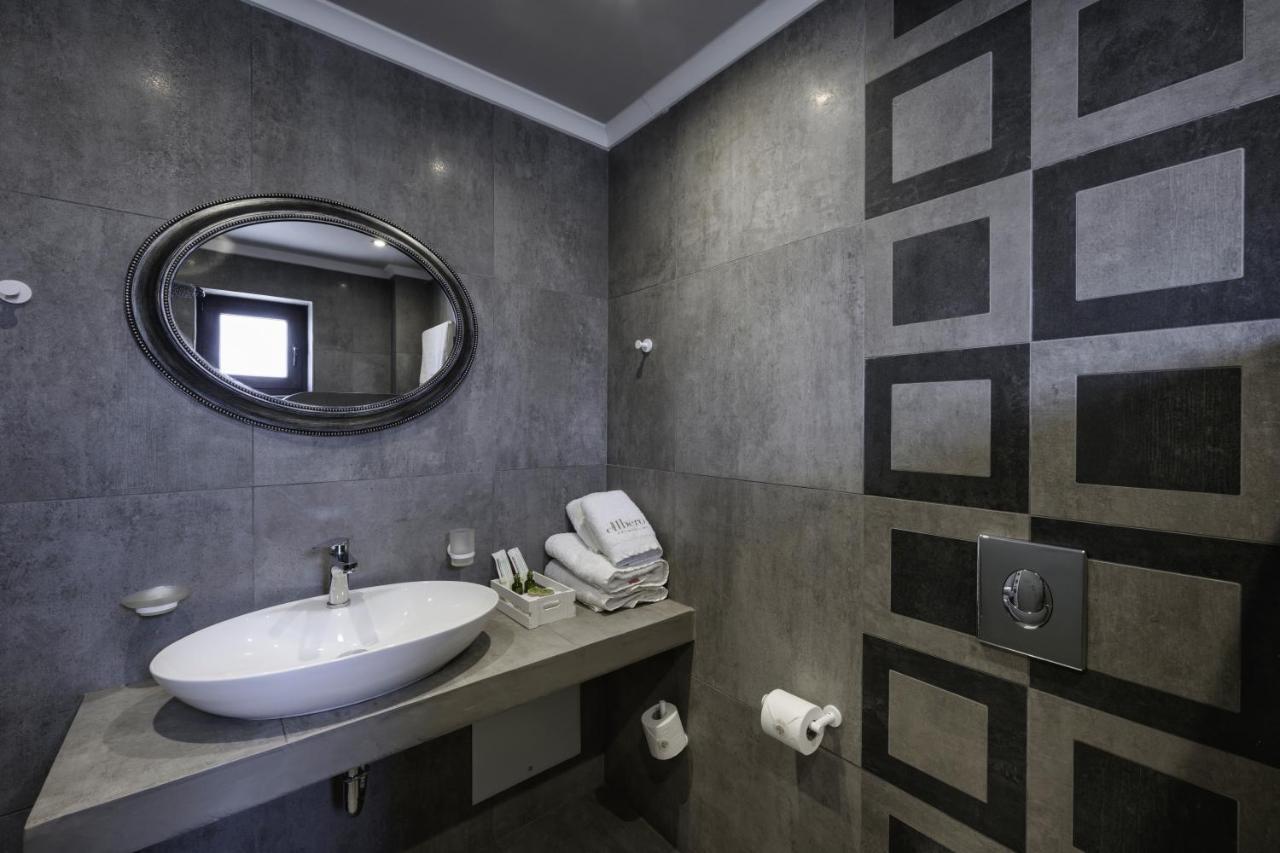 Albero Hotel Perama  Zewnętrze zdjęcie